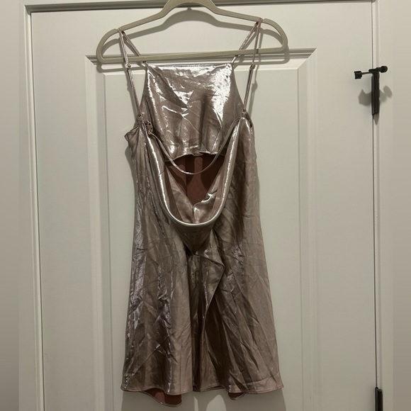 NWT Cult Gaia Leanne Low Back Metallic Satin Slip Dress Cameo - Picture 8 of 11